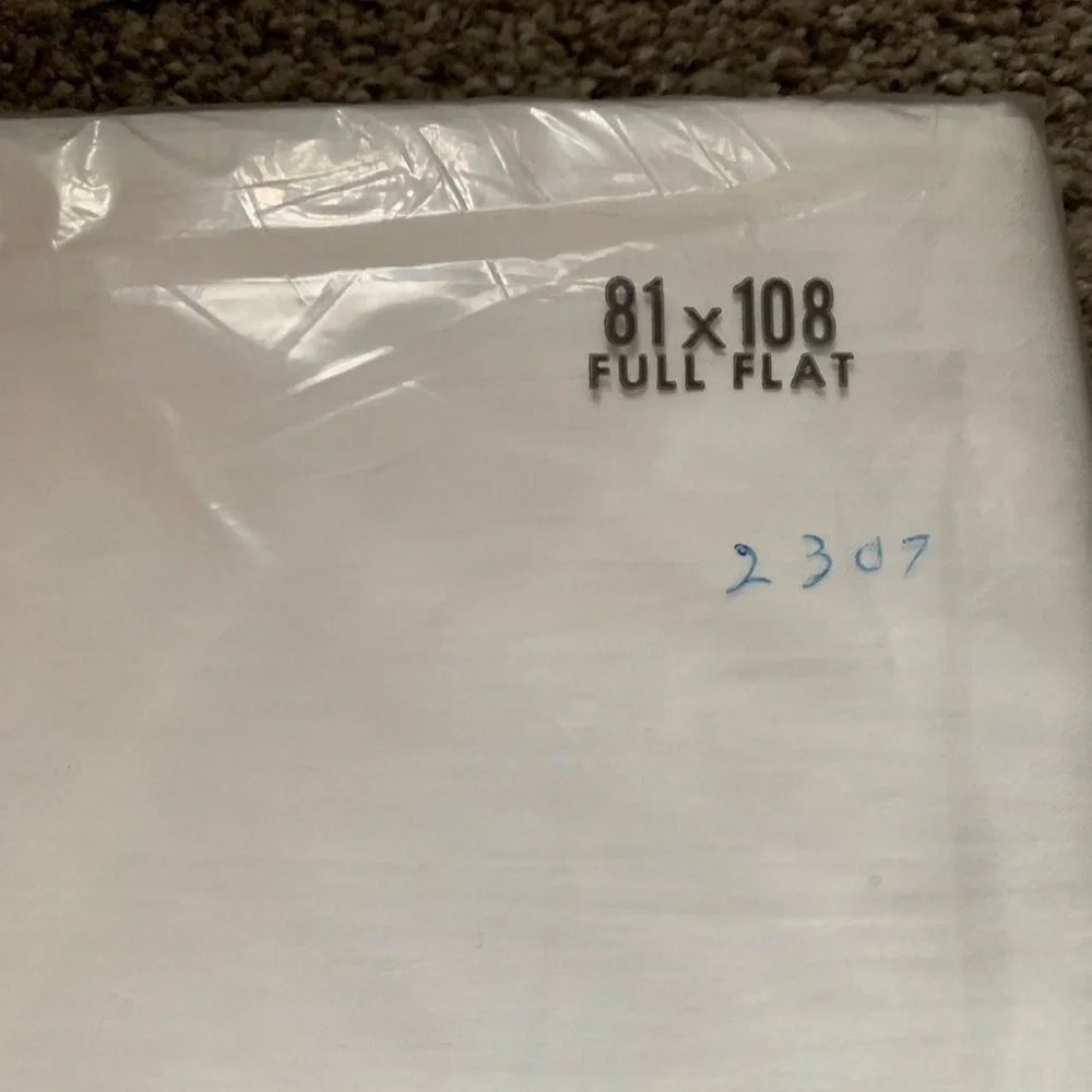 NEW Vintage Fieldcrest Full Flat Sheet 81x108